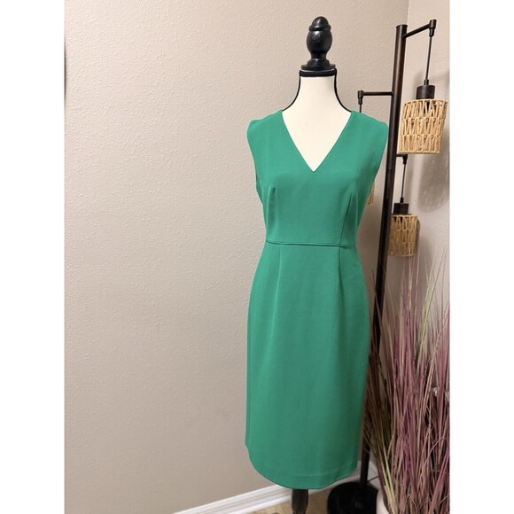 Ann Taylor Dresses & Skirts - Ann Taylor Dress 2 EUC Green Sleeveless Sheath Midi